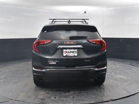 Used 2019 GMC Terrain SLT w/ Preferred Package image 8
