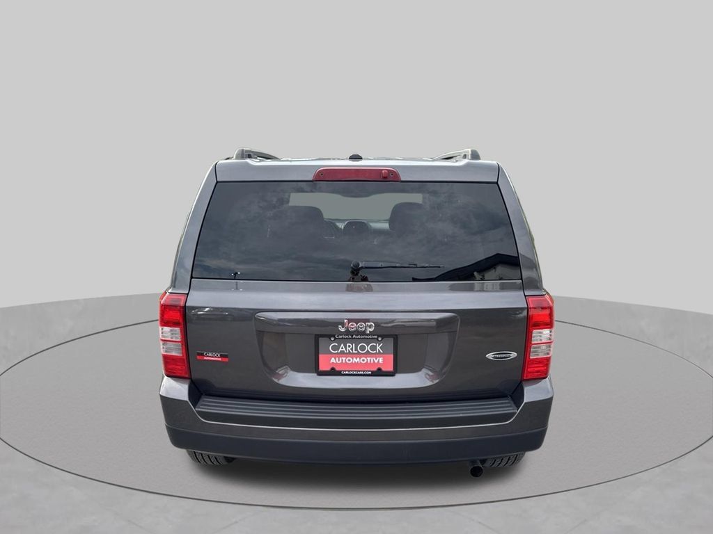 Used 2015 Jeep Patriot High Altitude FWD image 7