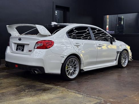 Used 2018 Subaru WRX STI image 9
