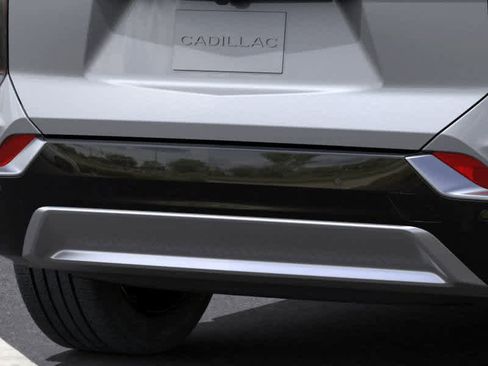 New 2025 Cadillac Optiq Sport 1 image 28