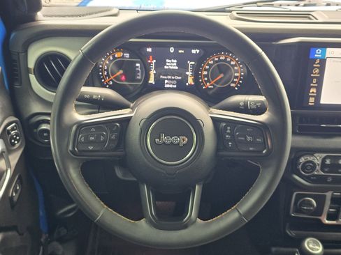 Used 2024 Jeep Wrangler Unlimited Sport AWD/4WD image 15
