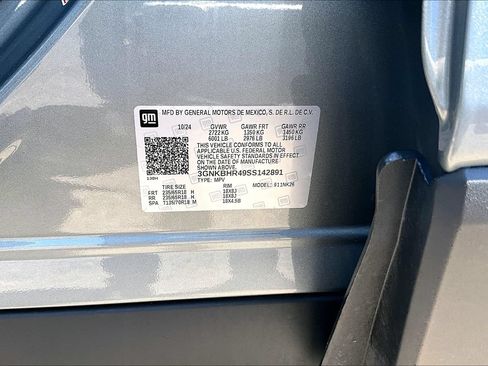 Used 2025 Chevrolet Blazer LT AWD/4WD image 32
