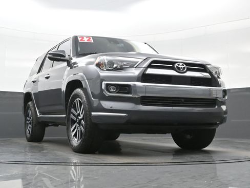 Used 2022 Toyota 4Runner Limited image 29