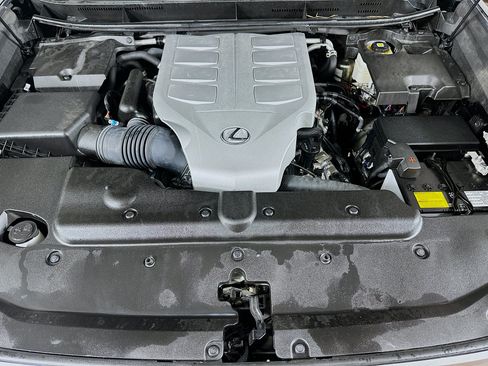 Used 2023 Lexus GX 460 Premium AWD/4WD image 30