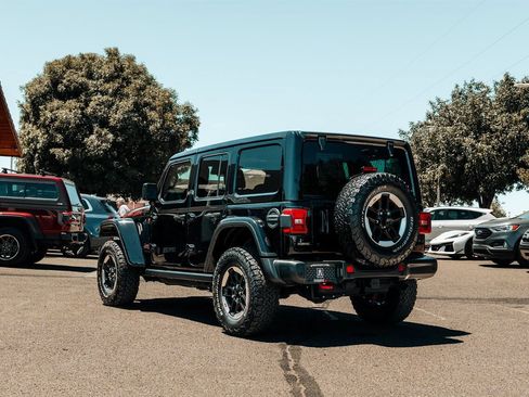 Used 2021 Jeep Wrangler Unlimited Rubicon AWD/4WD image 5