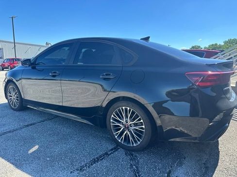 Used 2022 Kia Forte GT-Line w/ GT-Line Premium Package FWD image 9