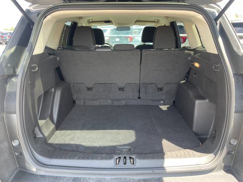 Used 2017 Ford Escape SE FWD image 17