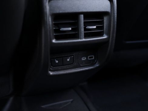 Certified 2024 Cadillac XT4 Sport image 30