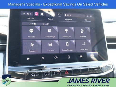 Used 2022 Jeep Compass Limited AWD/4WD image 32