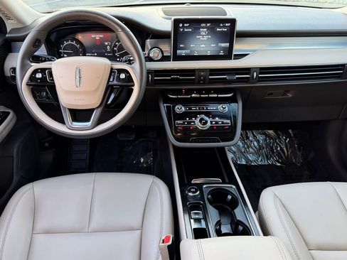 Used 2022 Lincoln Corsair FWD image 28