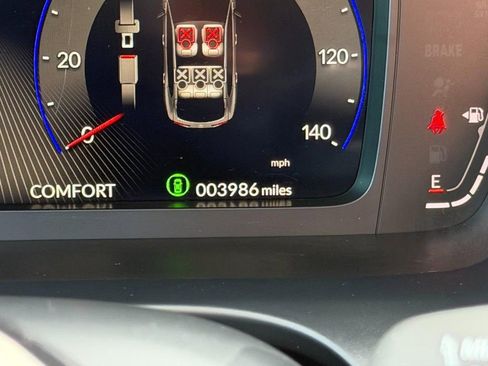 Certified 2025 Acura ADX A-Spec image 23