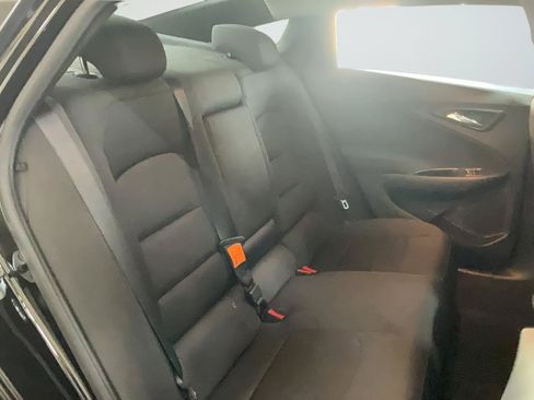 Used 2017 Chevrolet Malibu LT FWD image 20