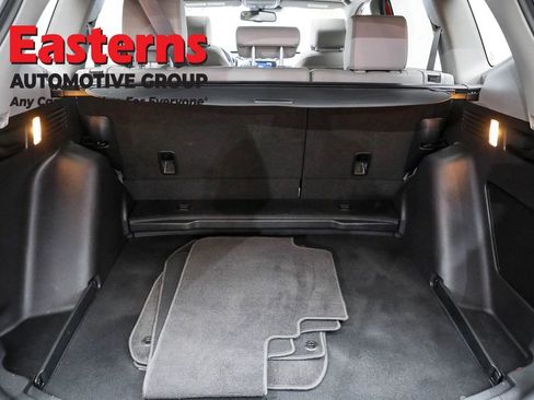 Used 2022 Honda CR-V Touring image 9