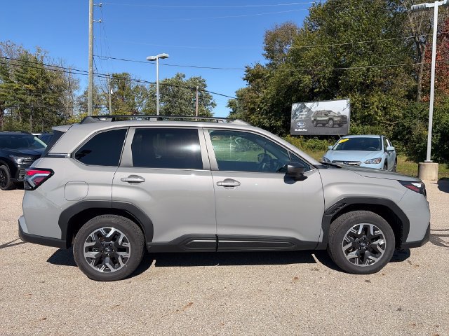 Used 2026 Subaru Forester Premium AWD/4WD image 8