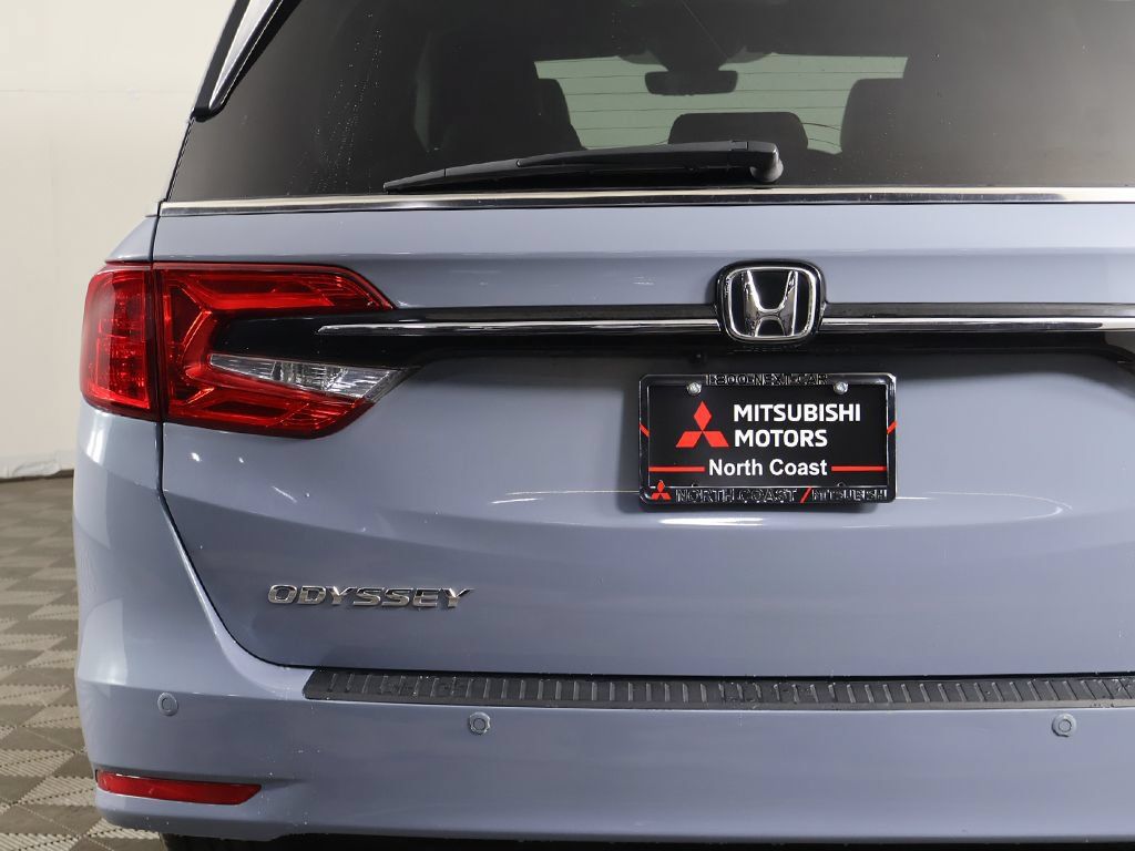 Used 2023 Honda Odyssey Touring image 18