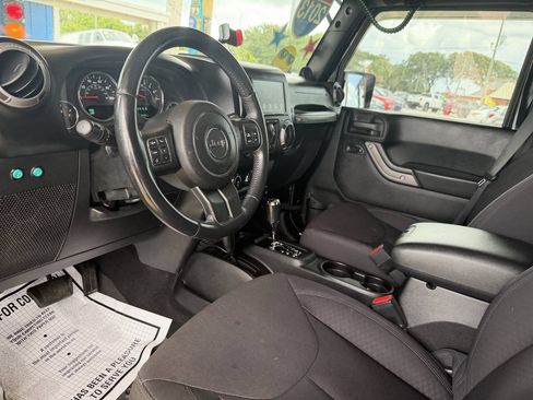 Used 2013 Jeep Wrangler Unlimited Sport AWD/4WD image 23