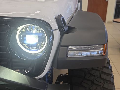 New 2025 Jeep Wrangler Willys image 10