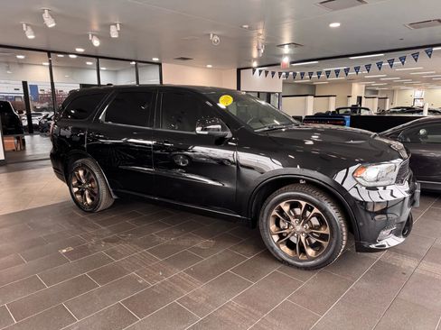 Used 2019 Dodge Durango R/T w/ Technology Group image 6
