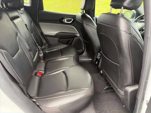 Used 2025 Jeep Compass Limited AWD/4WD image 30