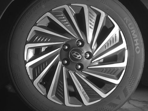 Used 2025 Hyundai Sonata SEL image 12