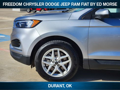 Used 2023 Ford Edge SEL image 7