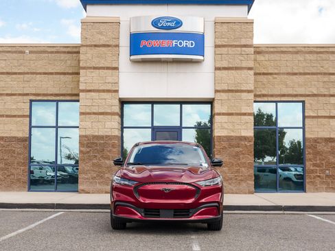 New 2025 Ford Mustang Mach-E Select image 3