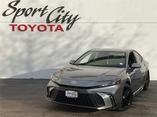 Certified 2025 Toyota Camry SE video 1