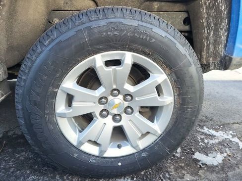 Used 2022 Chevrolet Colorado LT w/ LT Convenience Package image 9