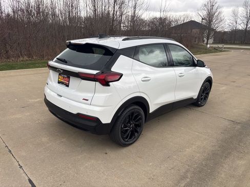 New 2027 Chevrolet Bolt RS FWD image 9