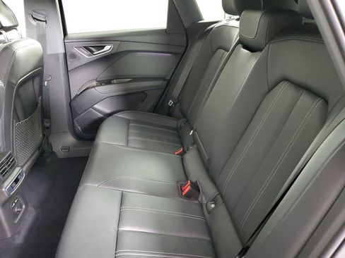 Certified 2023 Audi Q4 e-tron Premium Plus w/ Premium Plus image 43