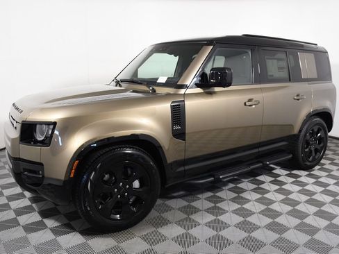 New 2026 Land Rover Defender 110 X-Dynamic SE AWD/4WD image 2