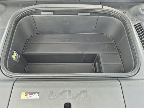 New 2026 Kia EV9 Wind AWD/4WD image 17