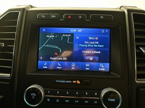 Used 2021 Ford Expedition Limited image 28