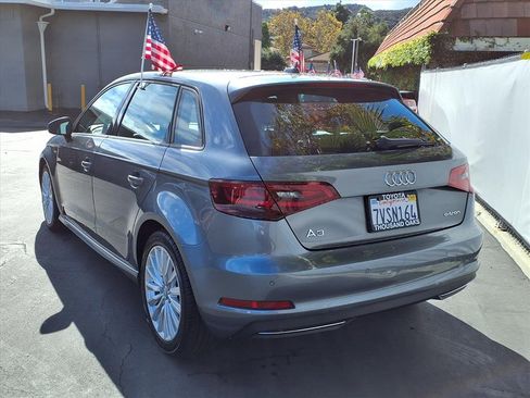 Used 2016 Audi A3 e-tron Premium w/ Audi MMI Navigation Plus image 4