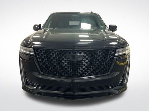 Certified 2023 Cadillac Escalade ESV Premium Luxury AWD/4WD image 8