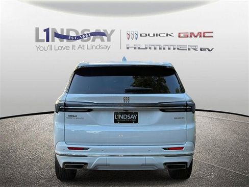 New 2026 Buick Enclave Avenir w/ Super Cruise Package image 3