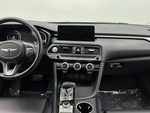 Used 2022 Genesis G70 2.0T image 27