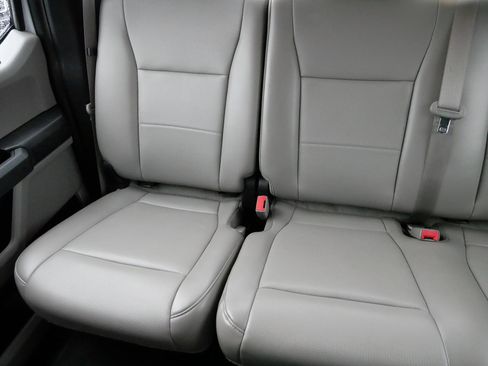 Used 2019 Ford F150 XL w/ Equipment Group 101A Mid image 12