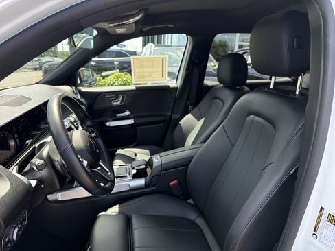 Used 2023 Mercedes-Benz GLB 250 4MATIC image 20
