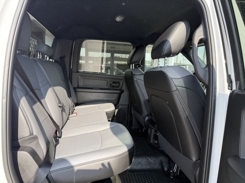 New 2026 RAM 3500 Tradesman AWD/4WD image 22