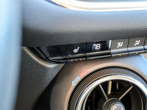 Used 2024 Chevrolet Blazer LT w/ Convenience Package image 29