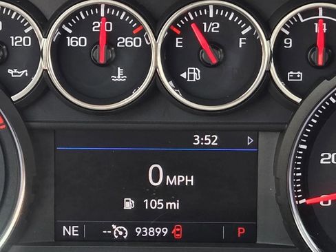 Used 2021 Chevrolet Silverado 1500 RST w/ Bed Protection Package image 23