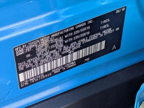 Used 2019 Toyota RAV4 XLE Premium image 17