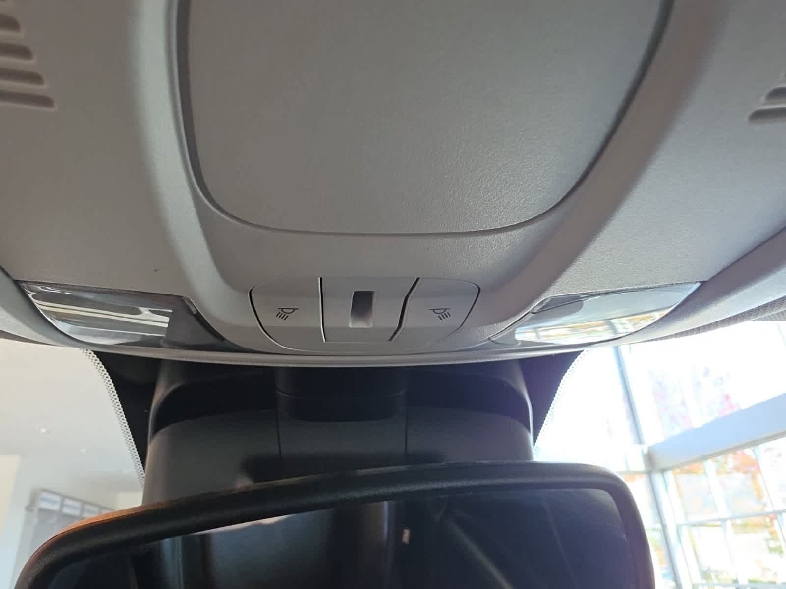 Used 2020 Jeep Renegade Limited AWD/4WD image 23