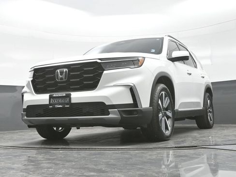 Used 2023 Honda Pilot Elite image 29