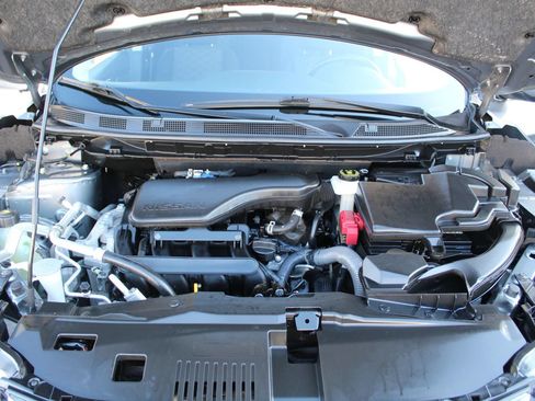 Used 2021 Nissan Rogue Sport SV FWD image 34