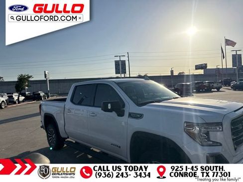 Used 2020 GMC Sierra 1500 AT4 w/ AT4 Premium Package AWD/4WD image 3