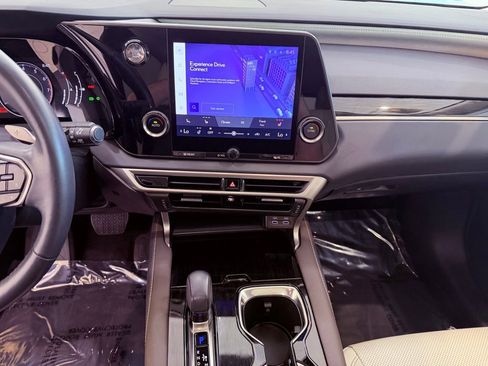 Used 2024 Lexus RX 350 FWD w/ Technology Package image 24