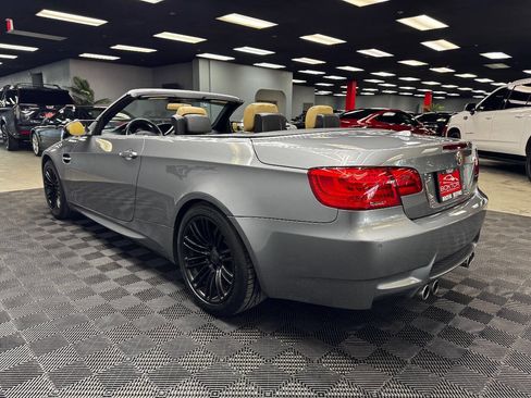 Used 2011 BMW M3 Convertible image 14