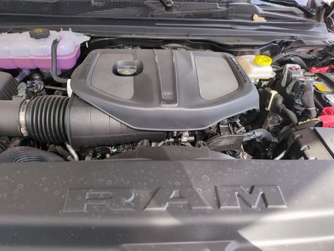 New 2026 RAM 1500 Laramie w/ Night Edition AWD/4WD image 17